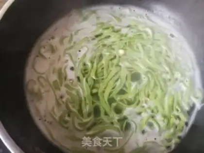 Make ♪ Golden mushrooms and bean sprouts ♪ step 5