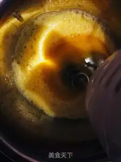 Make Pumping eggs, honeydew cake step 2