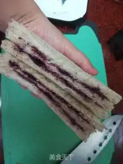 Make Blueberry sandwich step 6