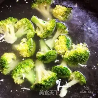 Make Shrimp sprouts step 3