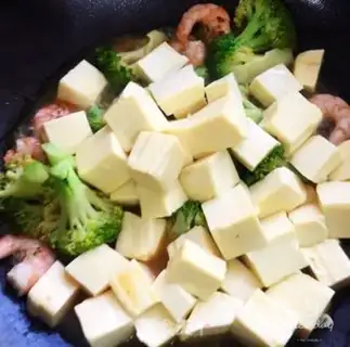 Make Shrimp sprouts step 9