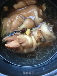 Make Red burning pig hoof step 8