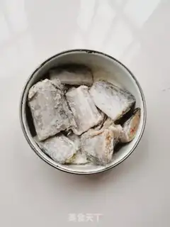Make Red-fried fish step 1