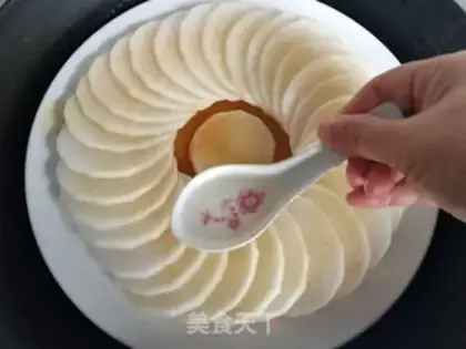 Make Nail radish step 4