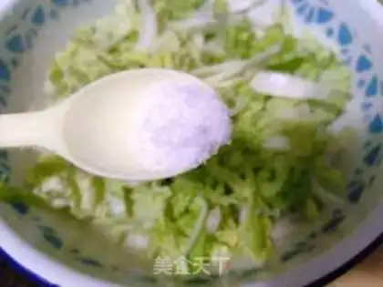 Make Swimming sugar and cabbage step 2