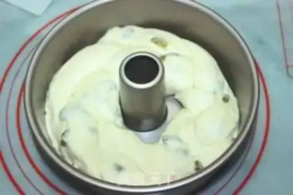 Make raisin yogurt bread step 7
