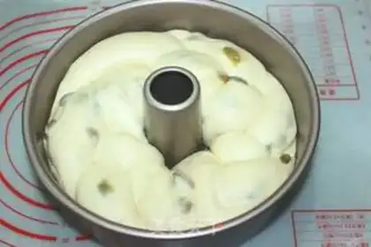 Make raisin yogurt bread step 8