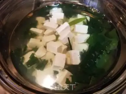 Make Fish head, tofu soup step 4