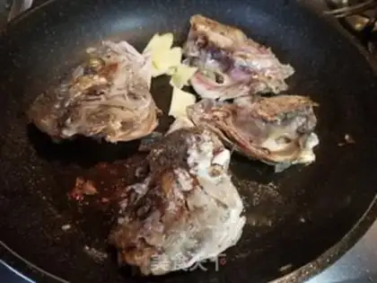 Make Fish head, tofu soup step 5