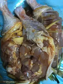 Make Cricket fried chicken leg step 1