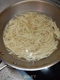 Make Onion dry tofu step 2