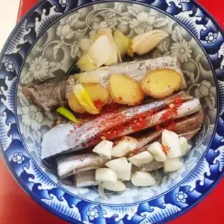 Make Fried swordfish step 1