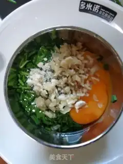 Make Scrambled eggs step 3