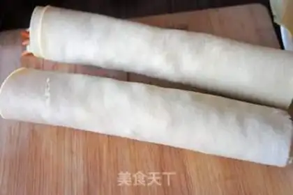 Make Flowers and rolls step 5