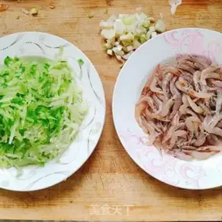 Make Radish shrimp step 1