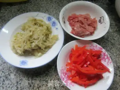 Make Cream peppers, scrawny sauce step 0