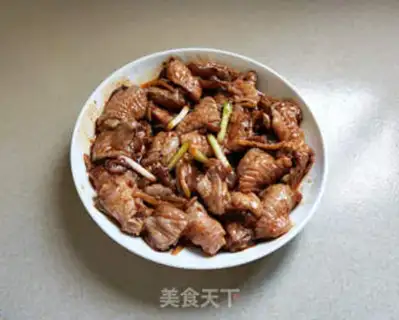 Make Spicy sauce, steamed chicken wings step 5