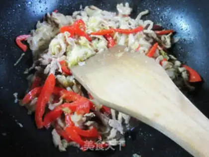 Make Cream peppers, scrawny sauce step 6
