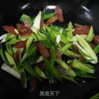 Make Weenie makes garlic step 5