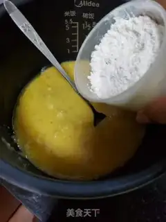 Make A red-tree banana cake step 5