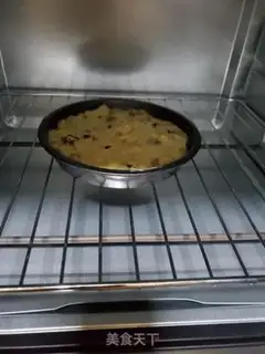 Make A red-tree banana cake step 10