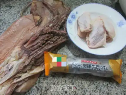 Make The beefballs have fried squid step 0