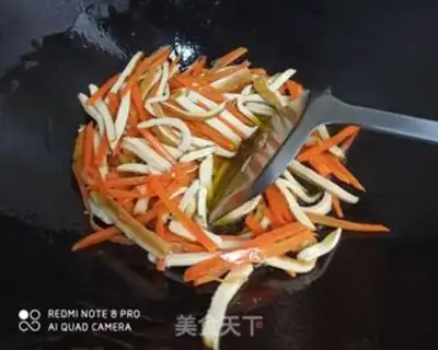 Make Garlic carrots and fragrance step 4