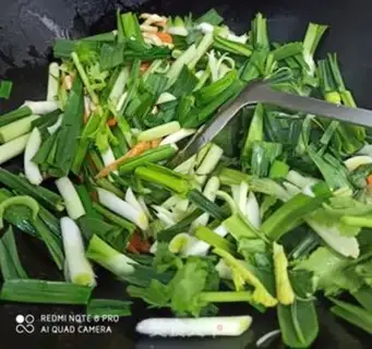 Make Garlic carrots and fragrance step 5