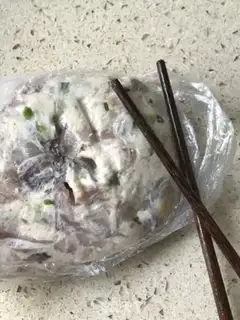 Make Wenzhou fishball soup step 1