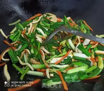 Make Garlic carrots and fragrance step 7