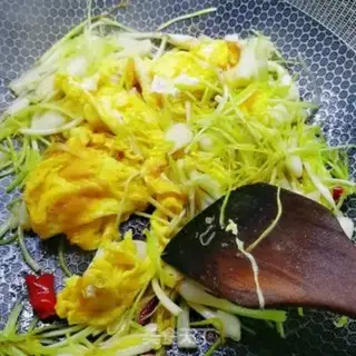 Make Scrambled eggs step 5