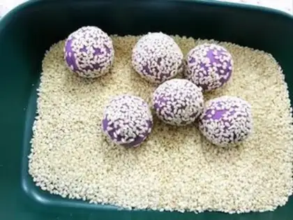 Make Potato sesame ball step 7