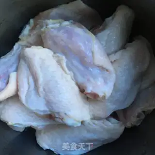 Make Garlic fried chicken wings step 0