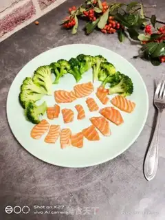 Make The salmon and the blue flowers step 5