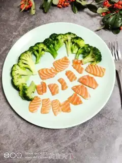 Make The salmon and the blue flowers step 6