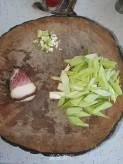 Make Celery step 1