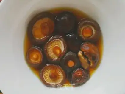 Make Fry mushrooms step 0