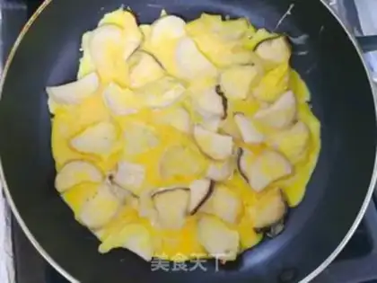 Make Apricot eggs step 4