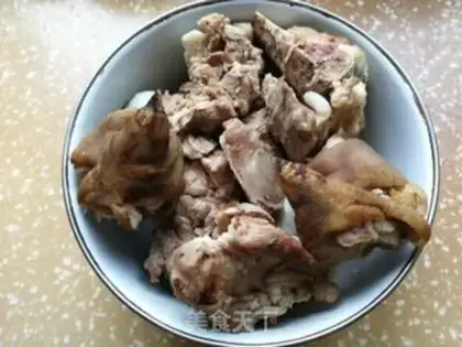 Make Red burning pig hoof step 2