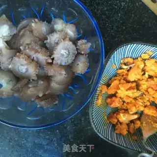 Make Crab yellow sea cucumber step 2
