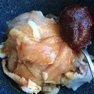 Make Korean spicy sauce for pork step 1