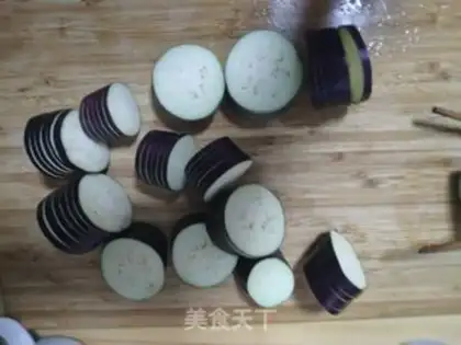 Make Cheese juice lantern step 2