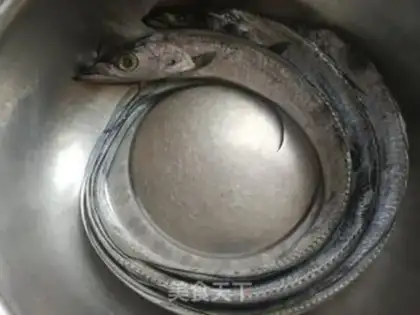 Make Dried fish step 0