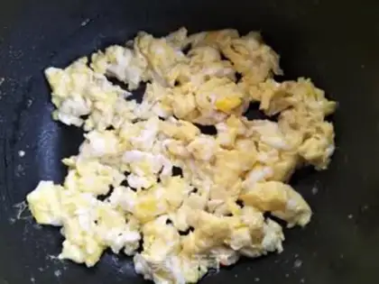 Make Weenie fried pastry step 4