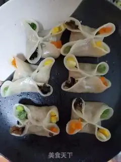 Make Four-Girl dumplings step 7
