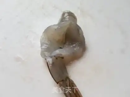 Make Pixie-tail shrimp ball step 1