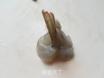 Make Pixie-tail shrimp ball step 2