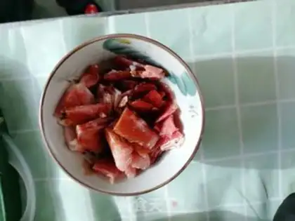 Make Garlic fried meat step 1
