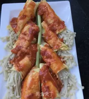 Make Hot cabbage with bean-spill mushroom rolls step 10