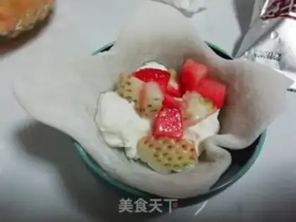 Make A simple snowberry step 7